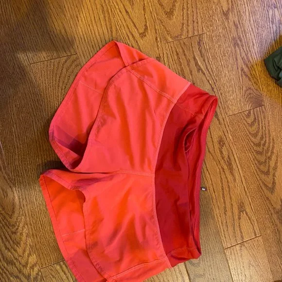 Lululemon Speed Shorts Red/Orange - Picture 2 of 2